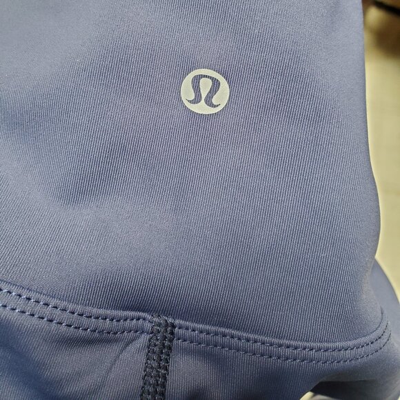 Lululemon tights - Picture 4 of 8